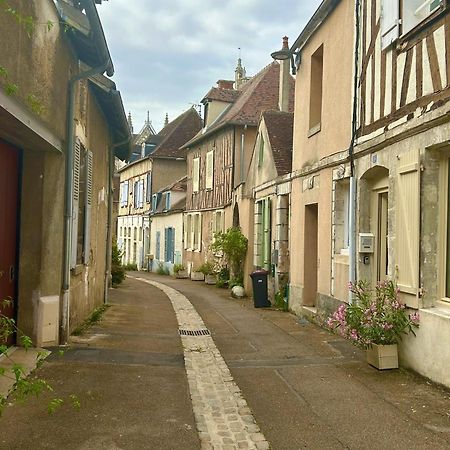 L'Annexe De L'Abbaye Apartment Auxerre Bagian luar foto