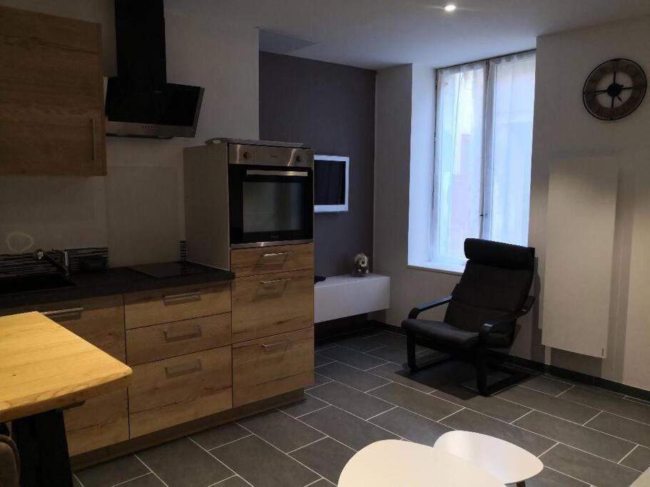 L'Annexe De L'Abbaye Apartment Auxerre Bagian luar foto