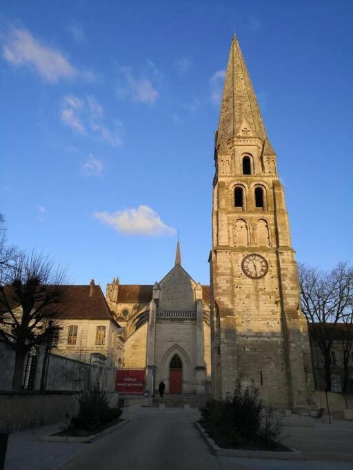 L'Annexe De L'Abbaye Apartment Auxerre Bagian luar foto